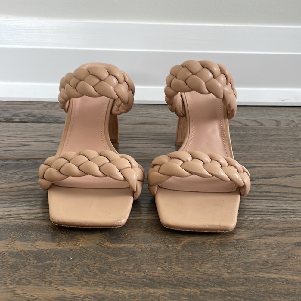 Braided Sandal Block Heel Nude​​​​​​​​​​​​ - Picture 3 of 8